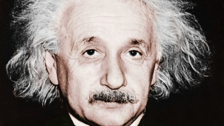 Albert Einstein (nascido a 14/03/1879). - Our Forever Young